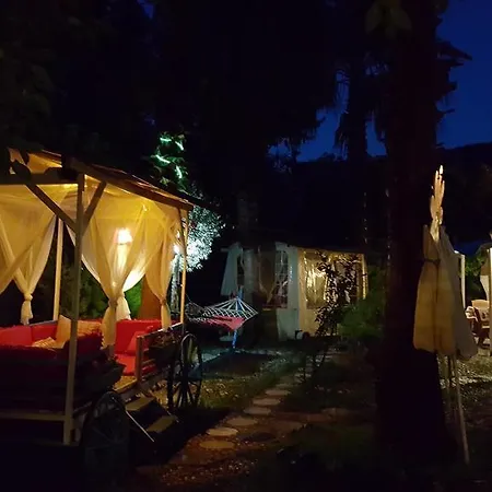 Konukevi Mila 4*