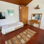 Mila Πανσιόν 4*